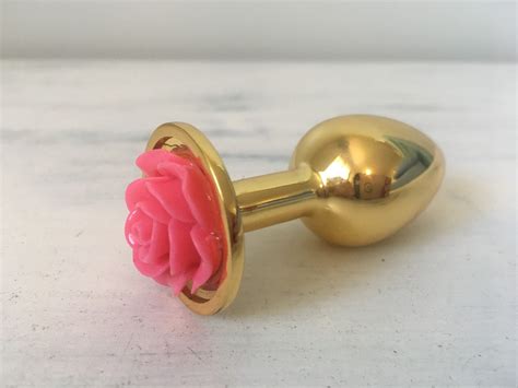 Cute butt plugs - Buy long huge butt plugs for experts to small beginner butt plugs made of silicone or metal and refresh your sex life today. Sort By. Show: Items 1 - 20 of 80. Beginner Mini Butt Plug. $6.47 $7.99. You Save $1.52. 